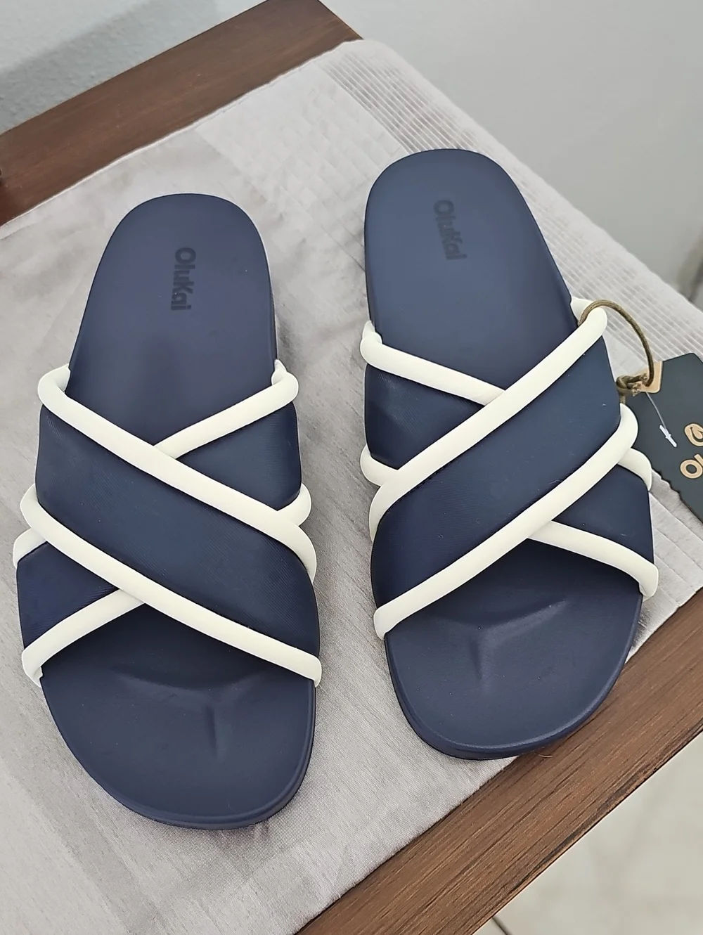 Olukai Ani Women's Slide Beach Sandals Efforless Design & Stylish Cross Straps